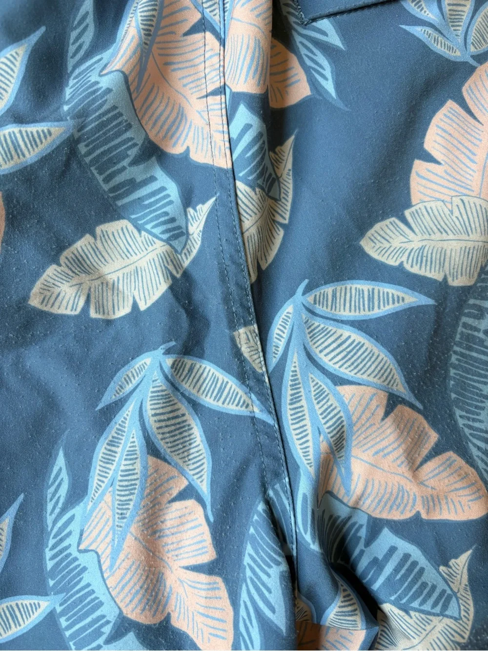 Men’s  Blue Tropical Print swim shorts
